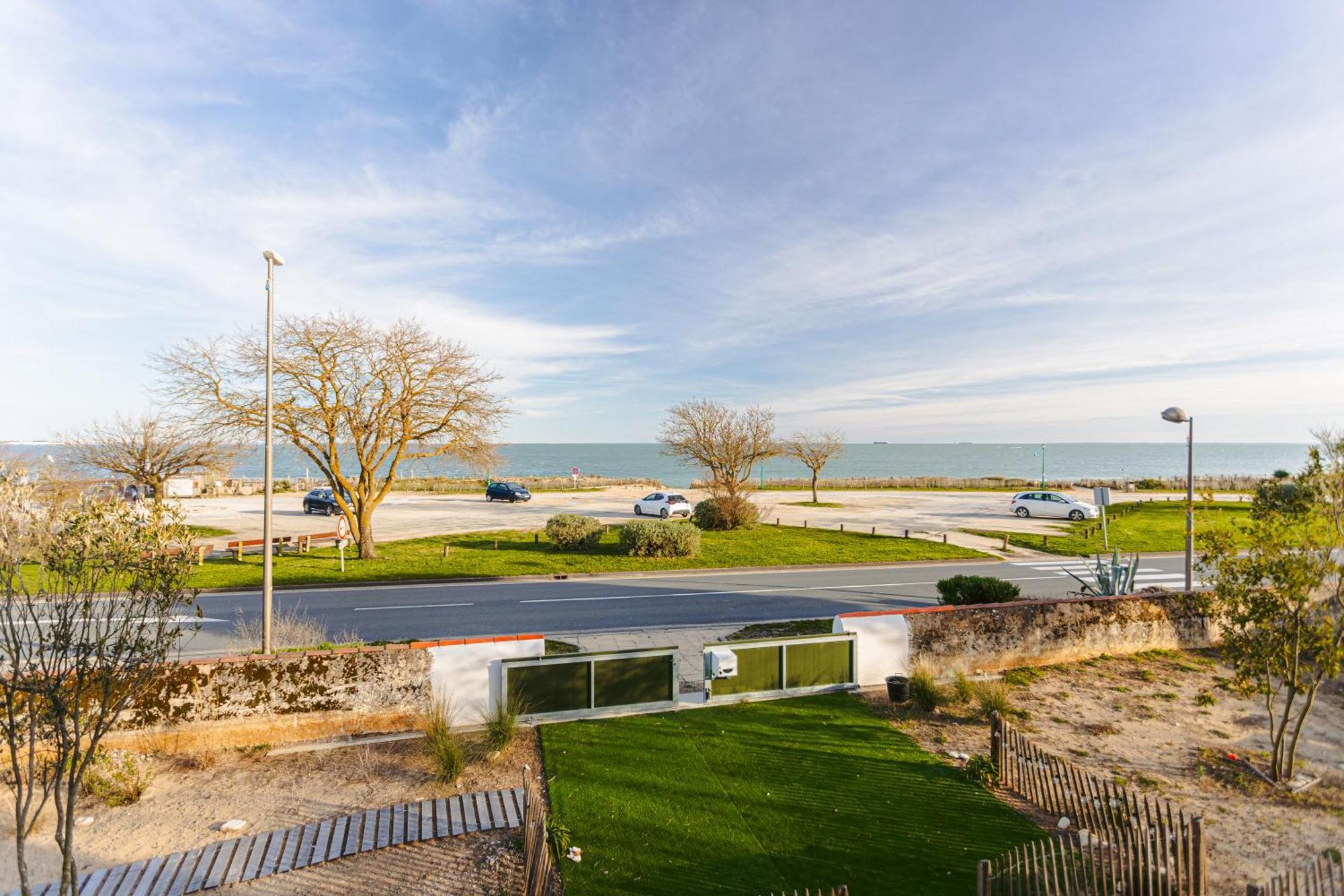 La Plage, T2 Vue Mer Rivedoux-Plage Exterior foto